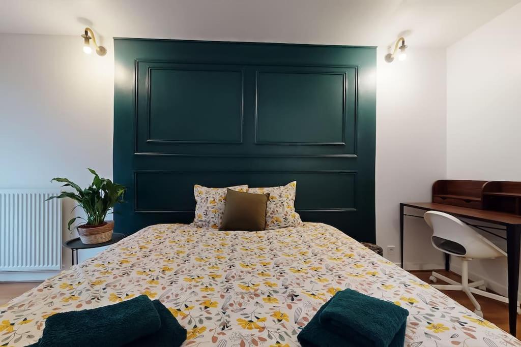 8 Personnes - 4 Rooms - 2 Salle De Bain - Metro 7 & 14 - Porte Italie - Private Car Park- Wifi Le Kremlin-Bicetre Exterior photo
